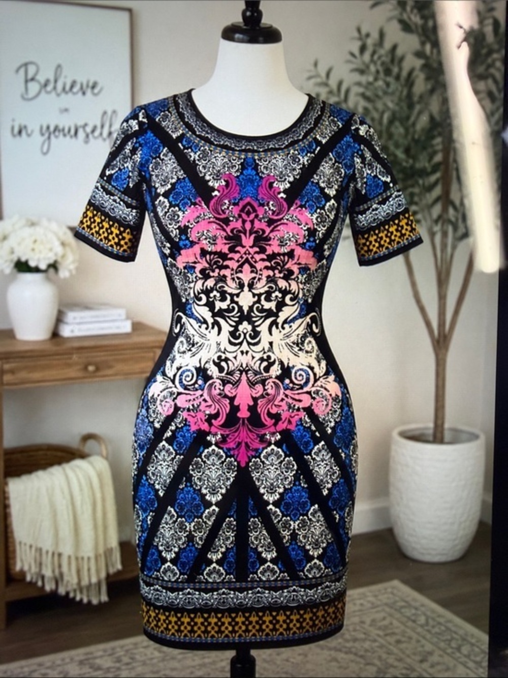JEALOUS TOMATO MULTICOLOR BAROQUE PRINT BODYCON MINI DRESS SIZE XS